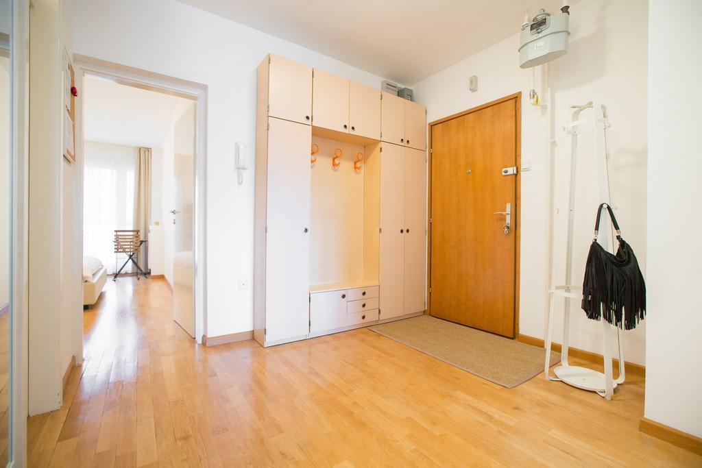 Apartman Kris Загреб Экстерьер фото